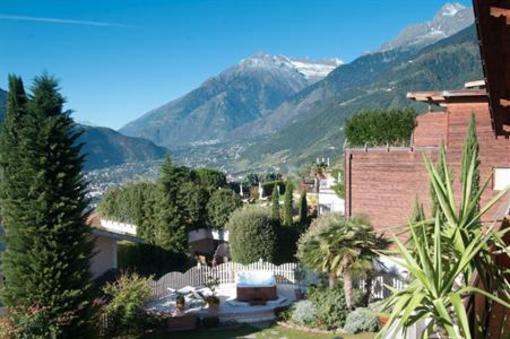 фото отеля Hotel Alpenhof Tirolo