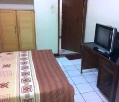 фото отеля Hotel Geger Kalong Asri