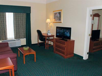 фото отеля La Quinta Inn & Suites Covington