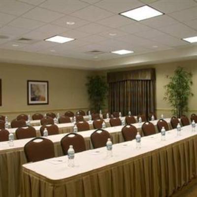 фото отеля Hampton Inn & Suites West Madison