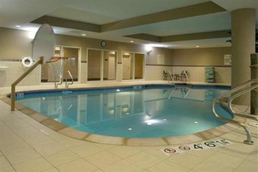 фото отеля Hampton Inn & Suites West Madison