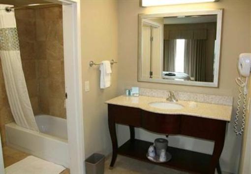 фото отеля Hampton Inn & Suites West Madison