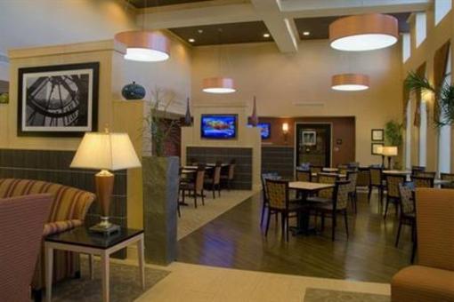 фото отеля Hampton Inn & Suites West Madison