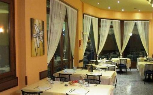 фото отеля Hotel Saturnia Gardone Riviera
