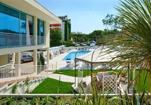 фото отеля Hotel Bolivar Jesolo