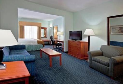 фото отеля Holiday Inn Express Hotel & Suites Lake Okeechobee