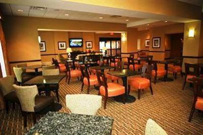 фото отеля Hampton Inn Crossville