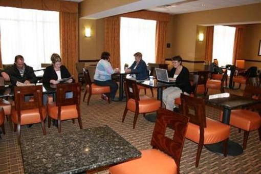 фото отеля Hampton Inn Crossville