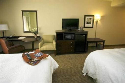фото отеля Hampton Inn Crossville