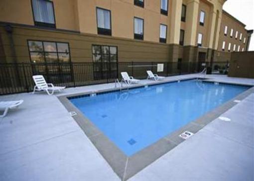 фото отеля Hampton Inn Crossville