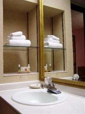 фото отеля Red Lion Hotel Denver Southeast