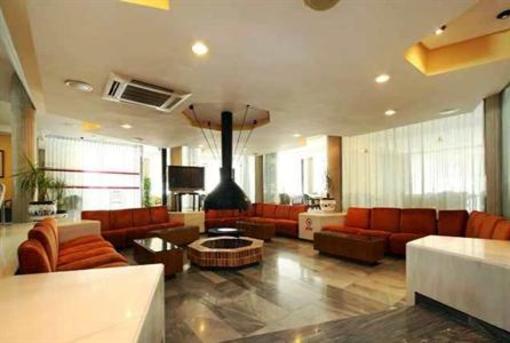 фото отеля Massol Apartments