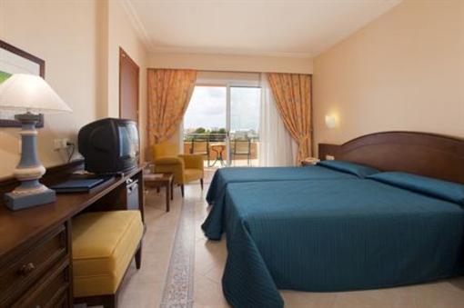 фото отеля Hipotel Barrosa Garden