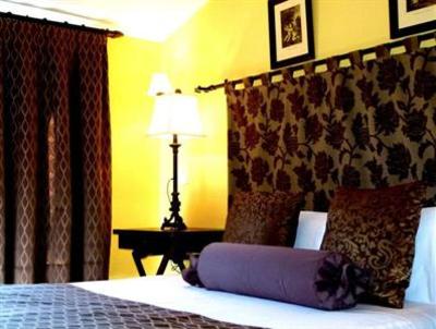 фото отеля Apartamentos Turisticos Casas de los Reyes
