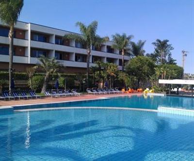фото отеля Hotel Sigonella Inn Motta Sant'Anastasia