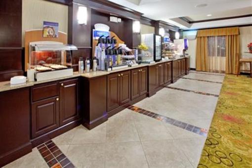 фото отеля Holiday Inn Express and Suites Anderson - I-85