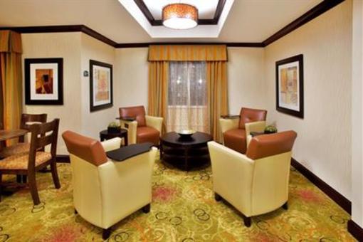 фото отеля Holiday Inn Express and Suites Anderson - I-85