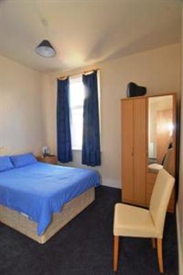 фото отеля Bridges Guesthouse