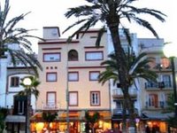 La Pinta Hotel