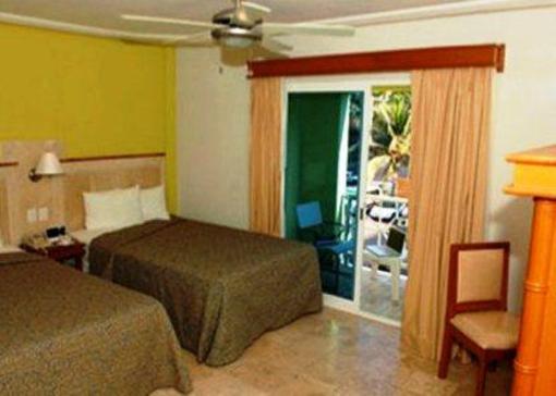 фото отеля Quality Inn Mazatlan
