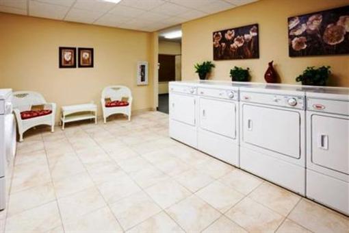 фото отеля Candlewood Suites Kenosha