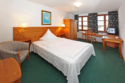 фото отеля Hotel Restaurant Adler Aalen