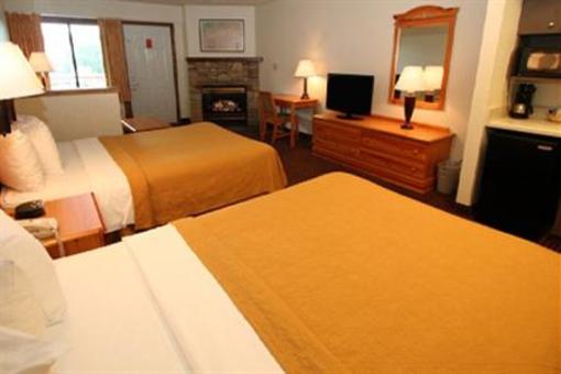 фото отеля Quality Inn & Suites at Dollywood Lane