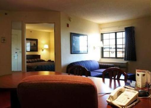 фото отеля Hawthorn Suites by Wyndham Northbrook Wheeling
