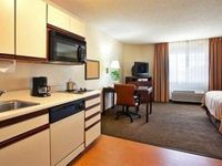 Hawthorn Suites by Wyndham Northbrook Wheeling