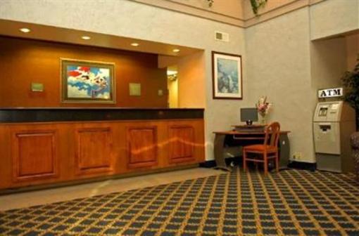 фото отеля BEST WESTERN Harborside Inn & Kenosha Conference Center