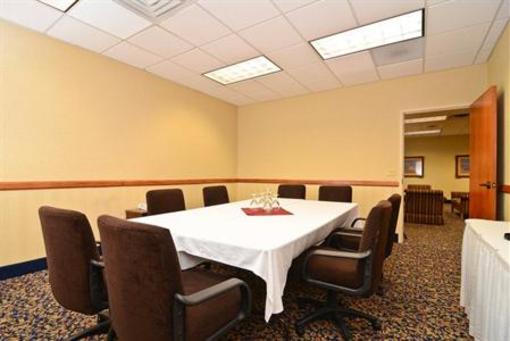 фото отеля BEST WESTERN Harborside Inn & Kenosha Conference Center