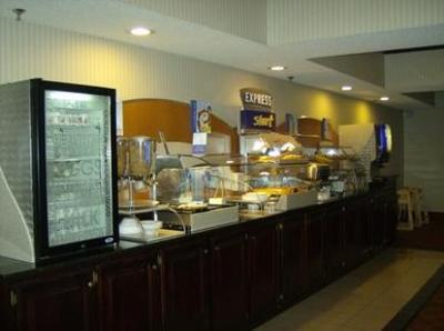 фото отеля Holiday Inn Express Milledgeville