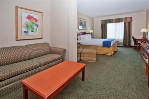 фото отеля Holiday Inn Express Milledgeville