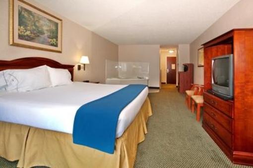 фото отеля Holiday Inn Express Milledgeville