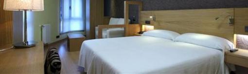 фото отеля Hotel Nordes Burela
