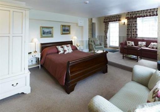 фото отеля Burleigh Court Hotel