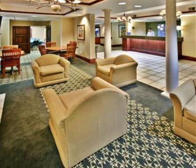 фото отеля Holiday Inn Express and Suites Cedar Rapids