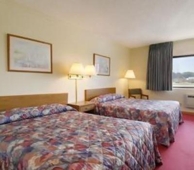 фото отеля Super 8 Motel Wisconsin Dells