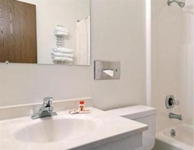 фото отеля Super 8 Motel Wisconsin Dells