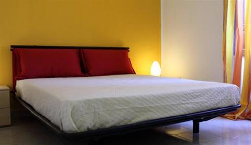 фото отеля La Terrazza Sul Porto Bed & Breakfast Trapani