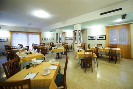 фото отеля Hotel Garni Orchidea