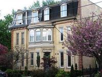 213 Carlton Toronto Townhouse