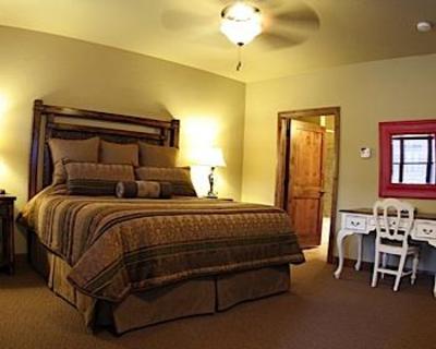 фото отеля Cable Mountain Lodge
