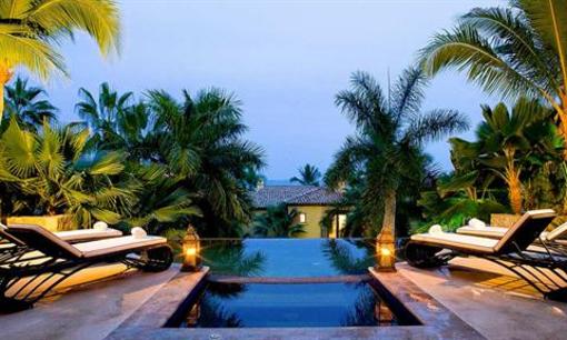 фото отеля Hacienda Beach Club and Residences