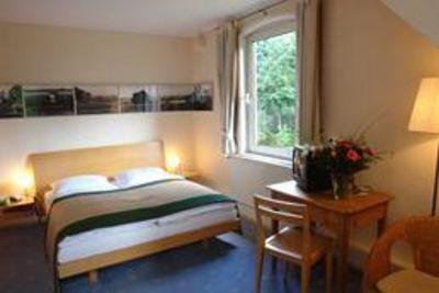 фото отеля Hotel Hof Idingen