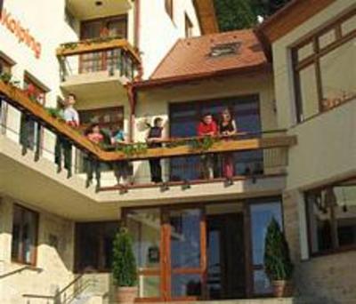 фото отеля Hotel & Restaurant Kolping Brasov