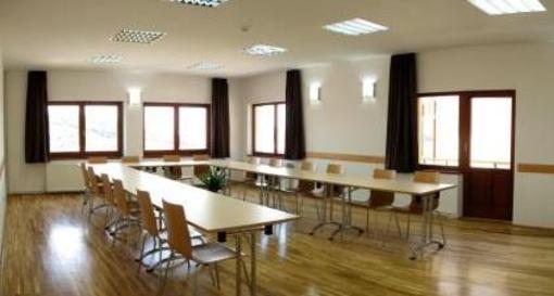 фото отеля Hotel & Restaurant Kolping Brasov