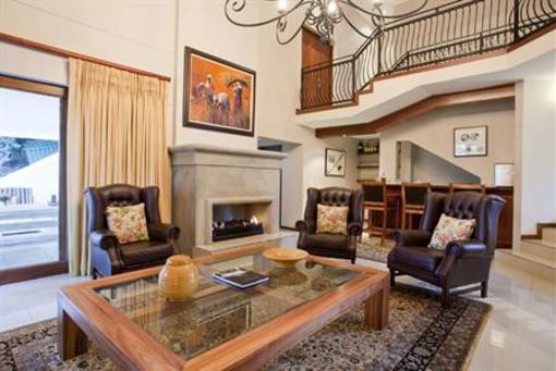 фото отеля Hyde Park Villas