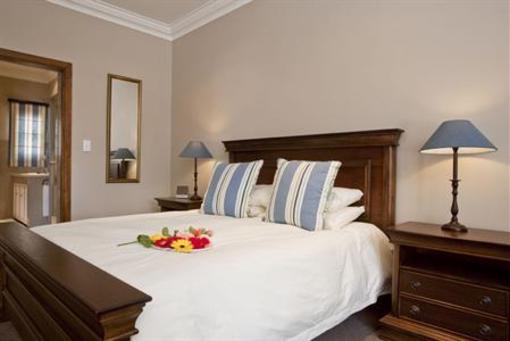 фото отеля Hyde Park Villas