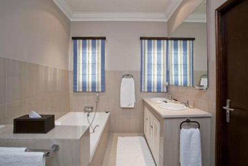 фото отеля Hyde Park Villas